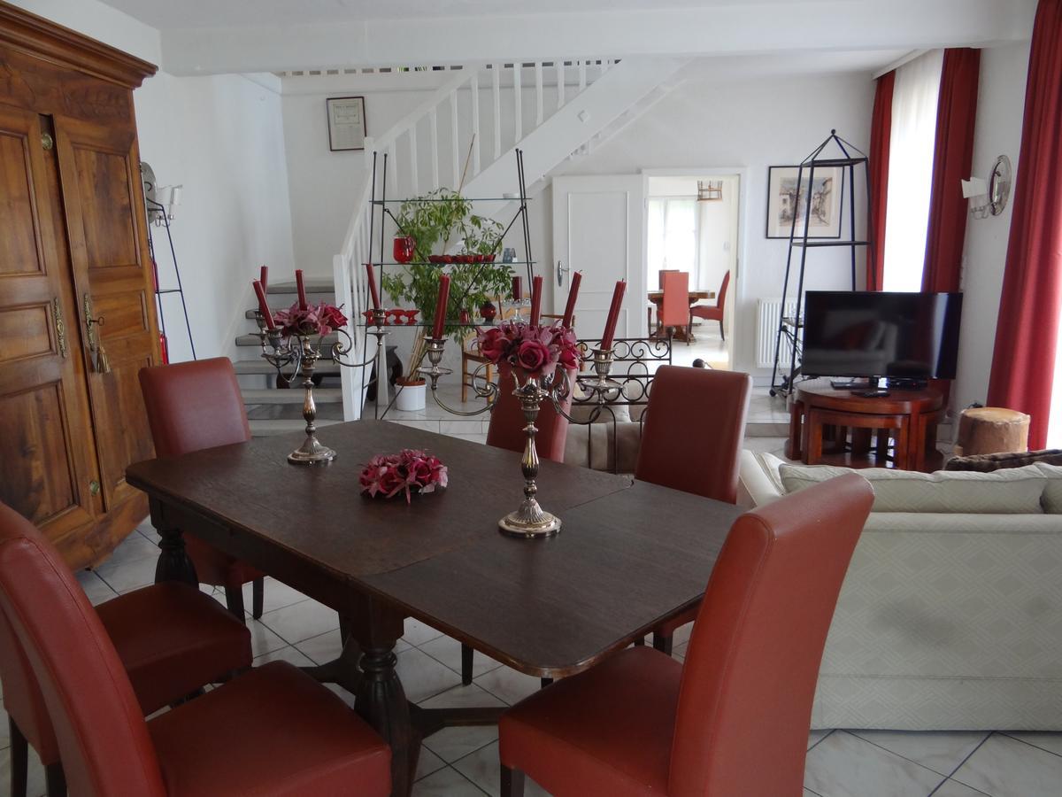 Chateau Mesny Vic-sur-Seille Εξωτερικό φωτογραφία